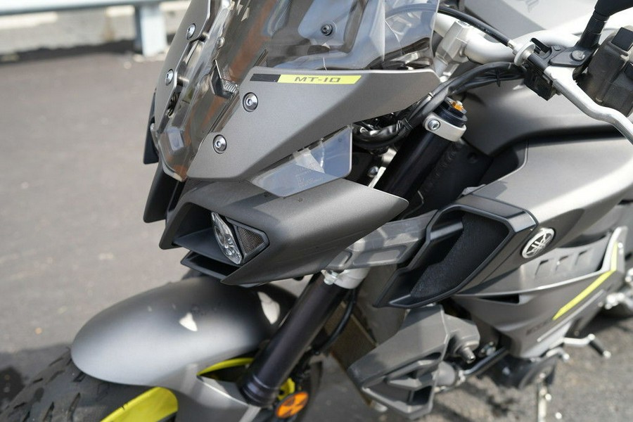 2018 Yamaha MT-10