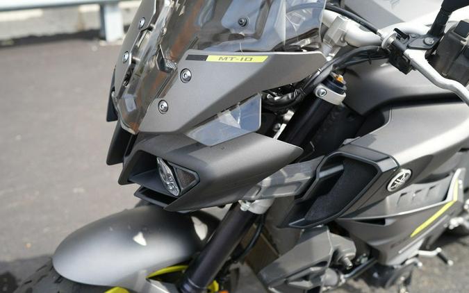 2018 Yamaha MT-10