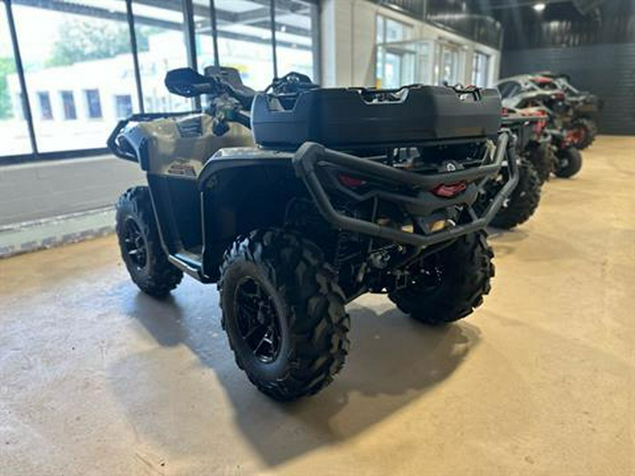 2023 Can-Am Outlander Pro XU HD7