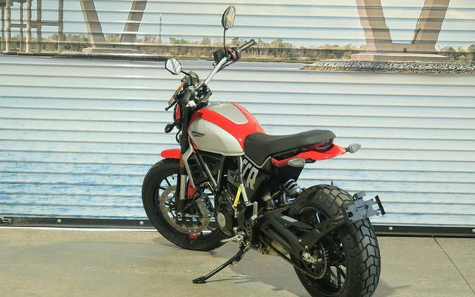 2024 Ducati Scrambler Icon (2G) Red