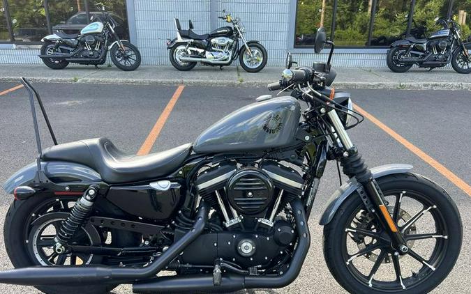 2022 Harley-Davidson Iron 883 Review [Air-Cooled Sportster]