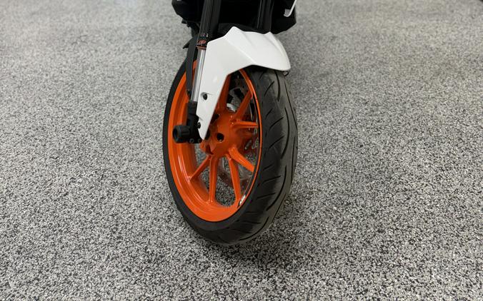 2018 KTM 390 Duke - UKT3289