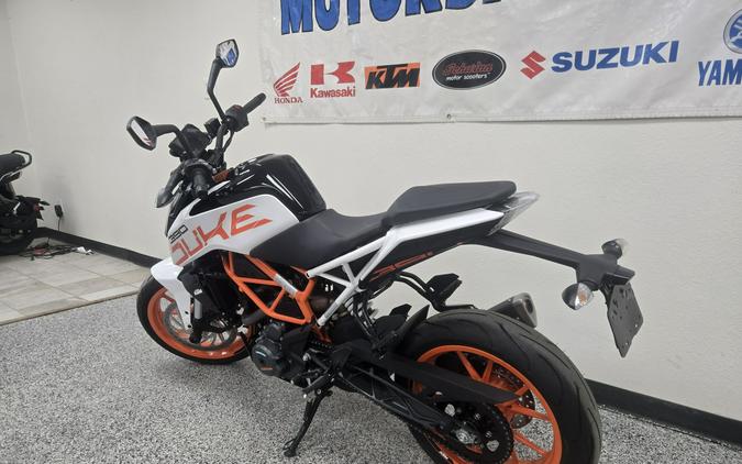 2018 KTM 390 Duke - UKT3289
