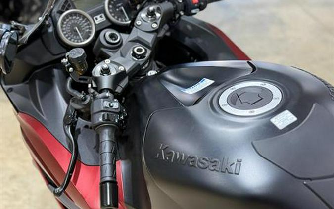 2025 Kawasaki Ninja® ZX™-14R ABS