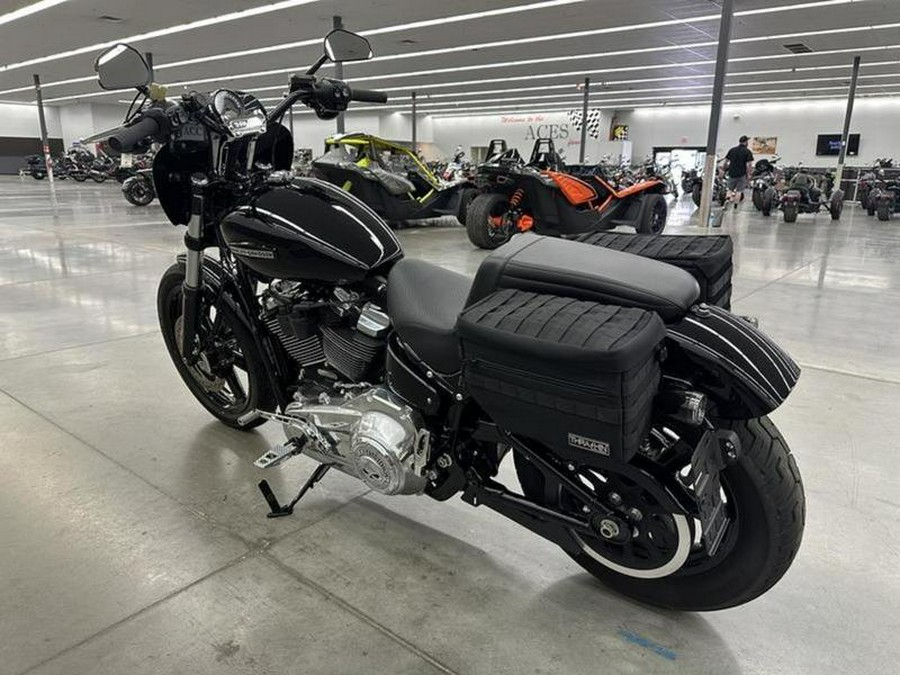 2025 Harley-Davidson® FXBB - Street Bob®