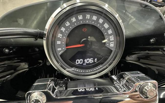 2025 Harley-Davidson® FXBB - Street Bob®
