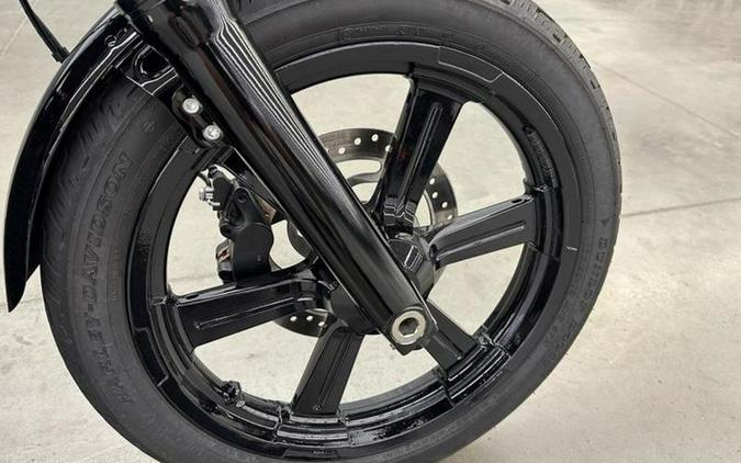 2025 Harley-Davidson® FXBB - Street Bob®