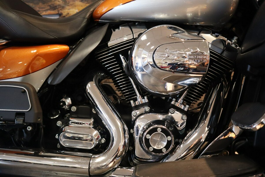 2014 Electra Glide® Ultra Limited (FLHTK)