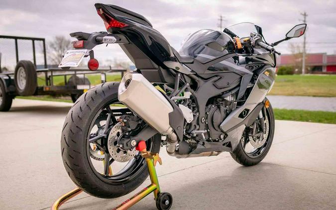 2026 Kawasaki Ninja® ZX™-4RR ABS