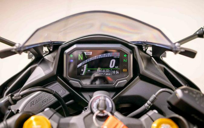 2026 Kawasaki Ninja® ZX™-4RR ABS