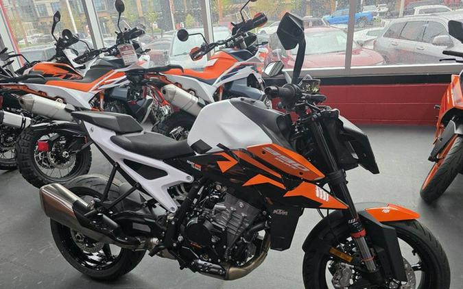 2027 KTM Duke 990