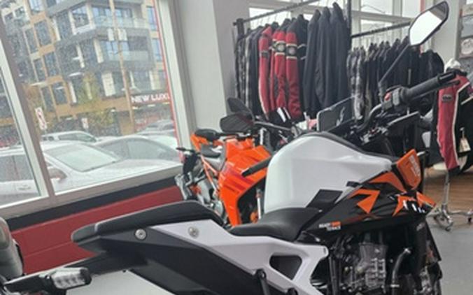 2027 KTM Duke 990