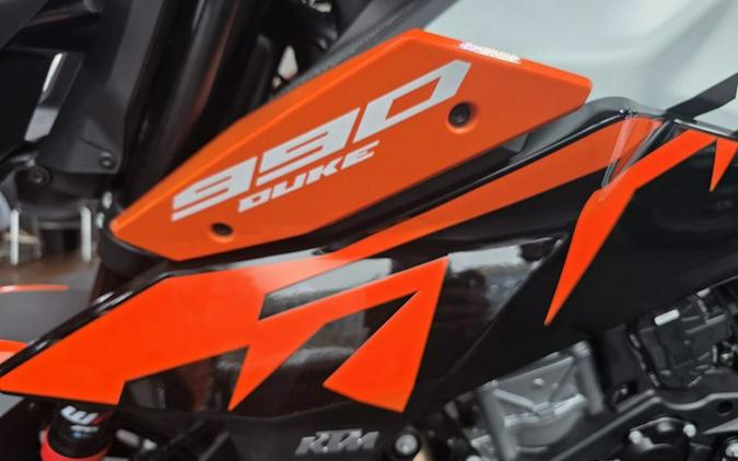 2027 KTM Duke 990