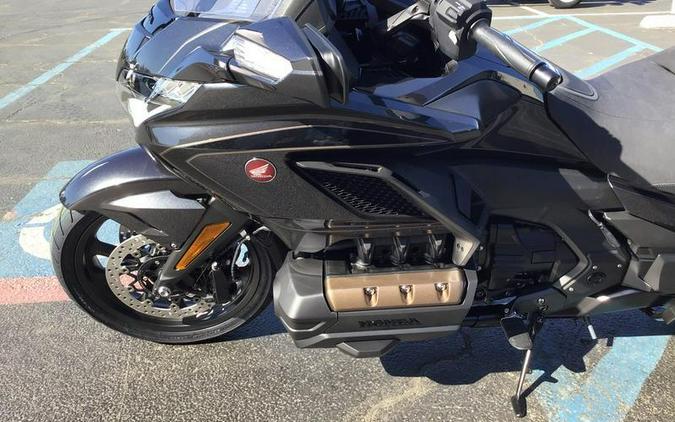 2026 HONDA GOLD WING TOUR AUTOMATIC DCT