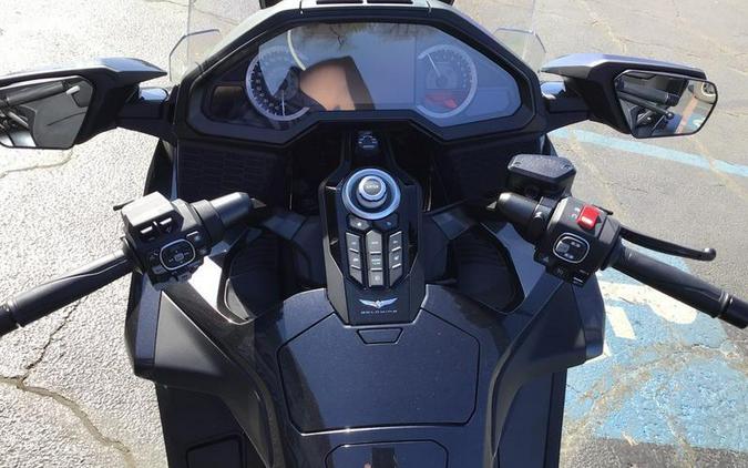 2026 HONDA GOLD WING TOUR AUTOMATIC DCT