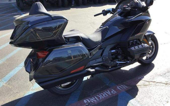 2026 HONDA GOLD WING TOUR AUTOMATIC DCT