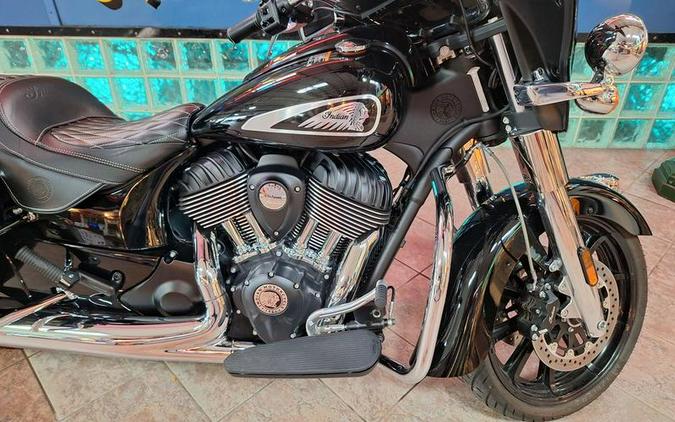 2021 Indian Motorcycle® Chieftain® Thunder Black