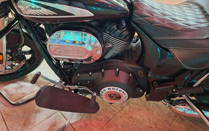 2021 Indian Motorcycle® Chieftain® Thunder Black