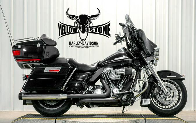 2011 Harley-Davidson Electra Glide Ultra Limited Vivid Black