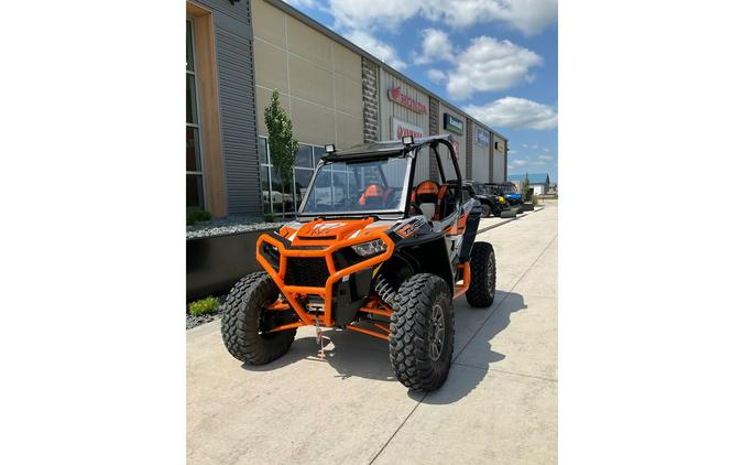 2018 Polaris Industries RZR XP TURBO EPS GHOST GRAY