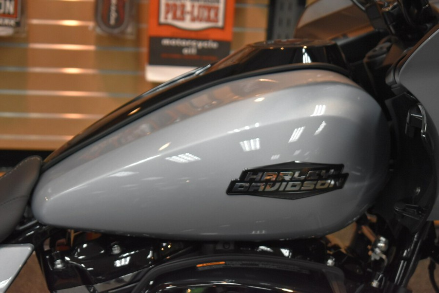 FLTRX 2024 Road Glide™