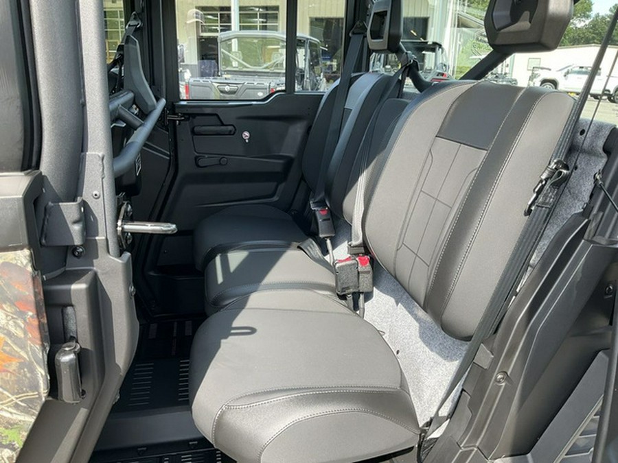 2026 Can-Am Defender MAX XT CAB HD11 Dark Wildland Camo