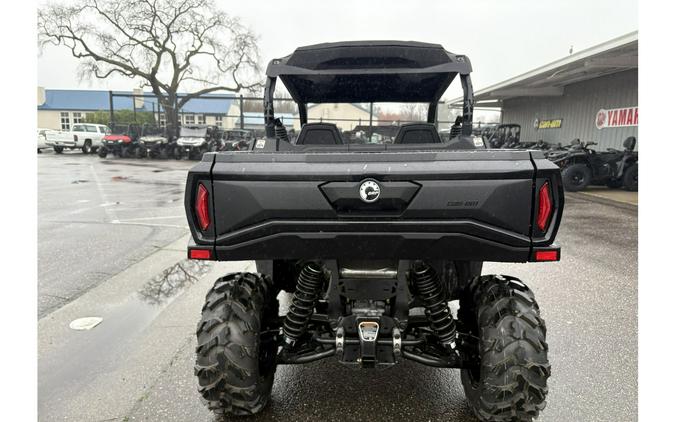 2026 Can-Am Commander XT 700