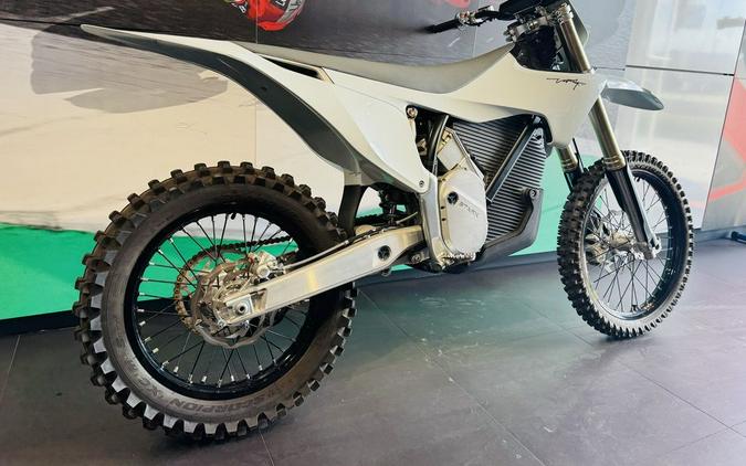 2024 Stark VARG Alpha MX 19"_80HP