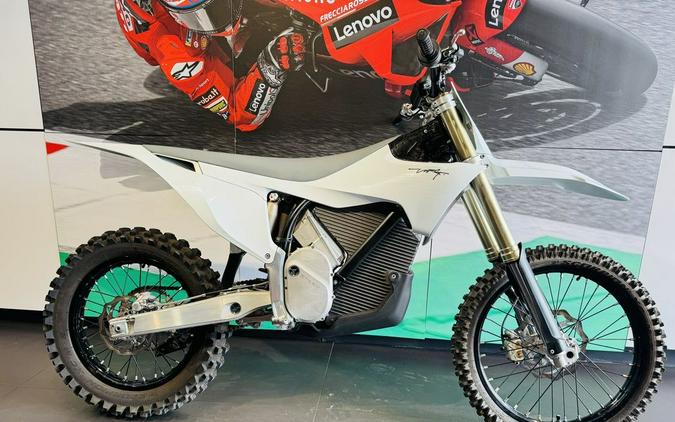 2024 Stark VARG Alpha MX 19"_80HP