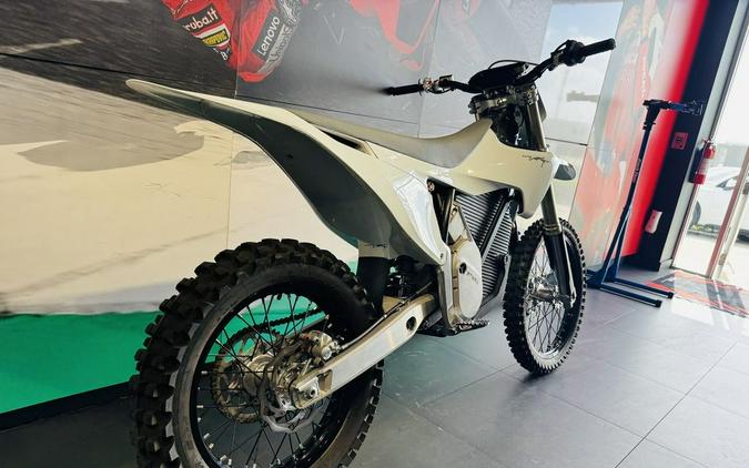 2024 Stark VARG Alpha MX 19"_80HP