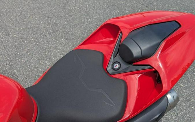 2026 Ducati Streetfighter V2 S 896