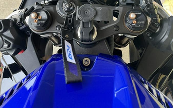 2025 Yamaha YZF R9
