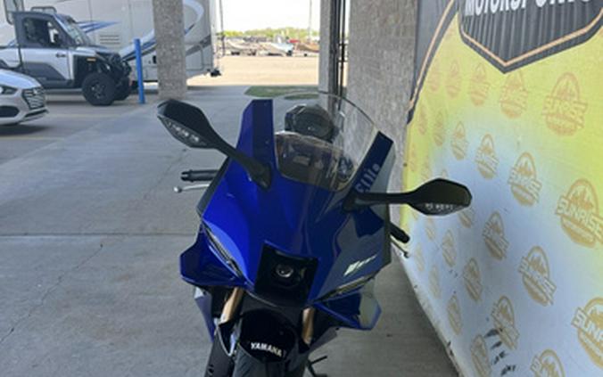 2025 Yamaha YZF R9