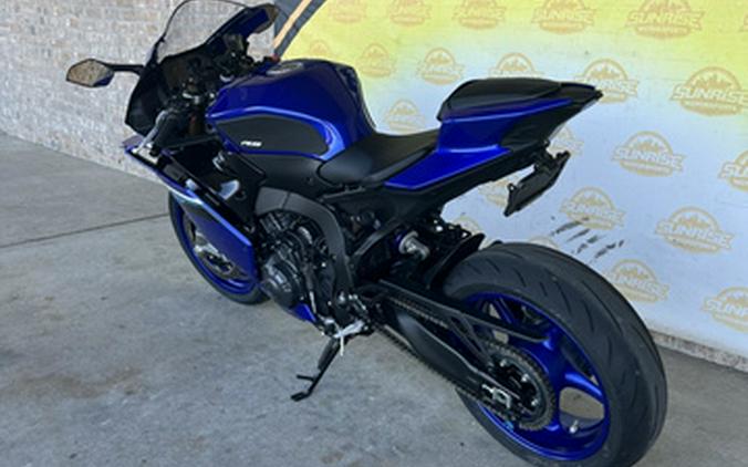 2025 Yamaha YZF R9