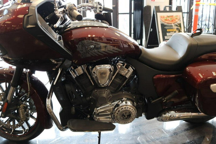 2023 Indian Motorcycle® Challenger® Limited Maroon Metallic