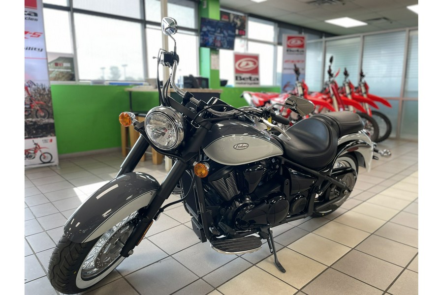 2024 Kawasaki Vulcan® 900 Classic