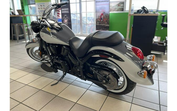 2024 Kawasaki Vulcan® 900 Classic