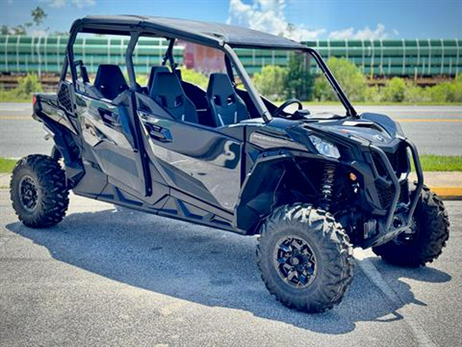 2025 Can-Am Maverick Sport Max DPS