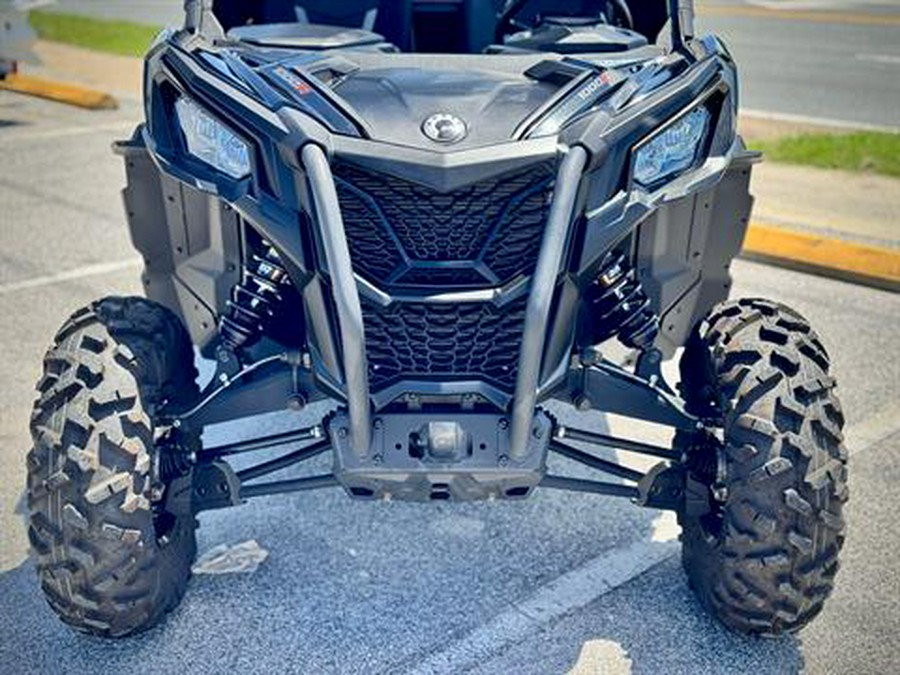 2025 Can-Am Maverick Sport Max DPS