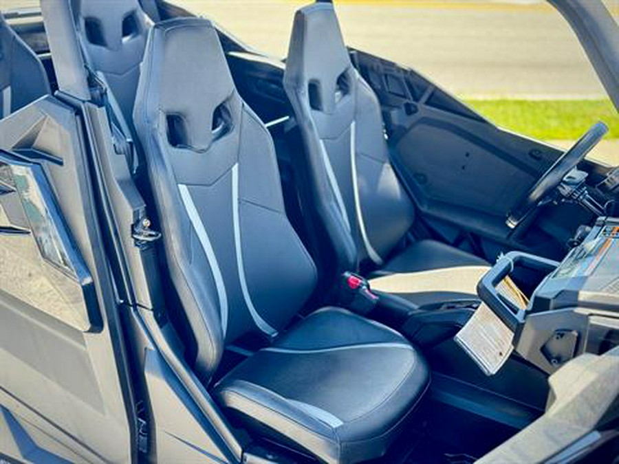 2025 Can-Am Maverick Sport Max DPS