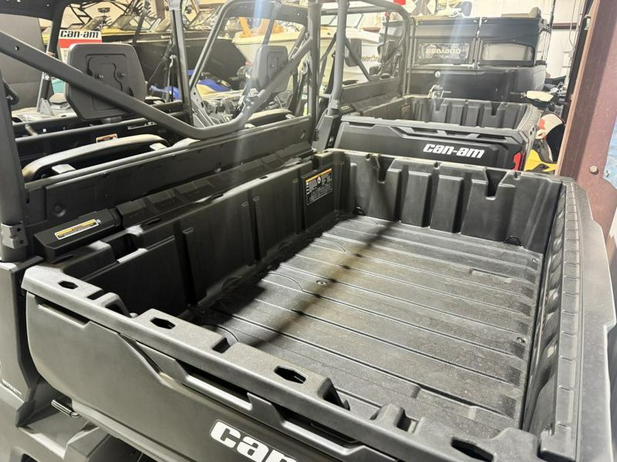 2025 Can-Am® Defender MAX DPS HD7 Wildland Camo