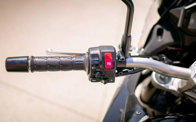 2026 Kawasaki KLE®500 ABS