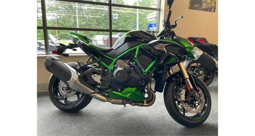 2021 Kawasaki Z H2 SE First Look Preview Photo Gallery