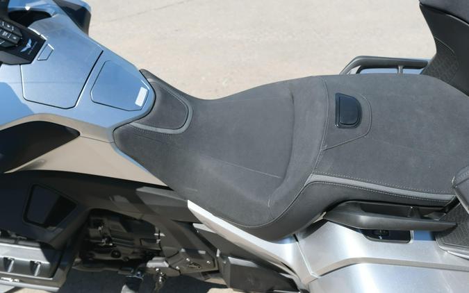 2025 HONDA GOLD WING TOUR DCT