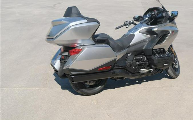 2025 HONDA GOLD WING TOUR DCT