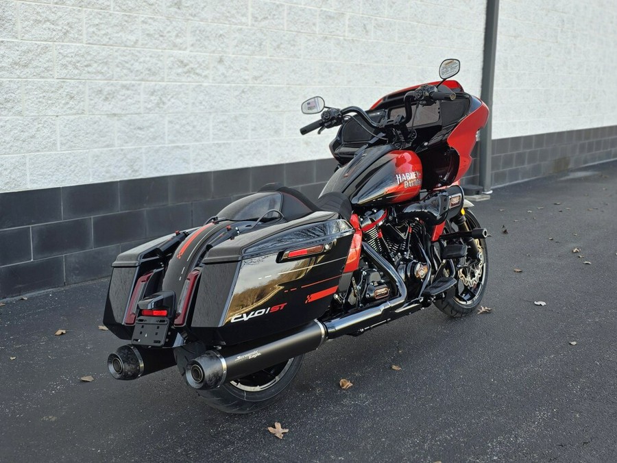 FLTRXSTSE 2026 CVO Road Glide ST - Citrus Heat Re-Entry - NEW 2026 MODEL JUST ARRIVED!!