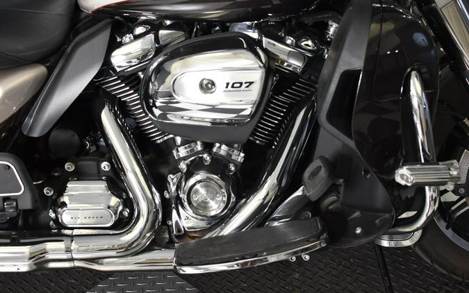 2018 Harley-Davidson Electra Glide Ultra Classic Twisted Cherry/Silver Fortune FLHTK