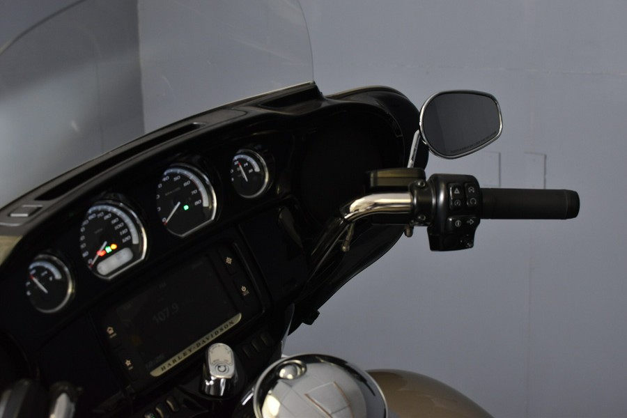 2018 Harley-Davidson Electra Glide Ultra Classic FLHTCU