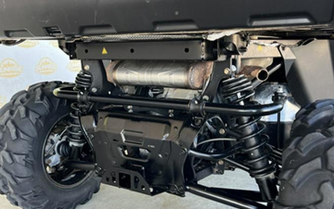2023 Can-Am Defender XT HD10
