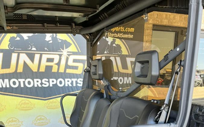 2023 Can-Am Defender XT HD10